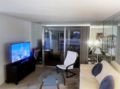 Don't miss this opportunity! 2 bed 2 bath over 55 condo in Lime