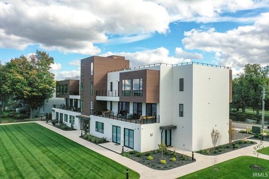 Last available penthouse in the 900 JCKSN Condos. This penthouse