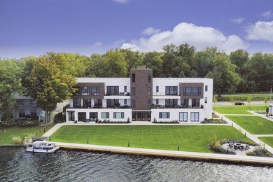 Last available penthouse in the 900 JCKSN Condos. This penthouse