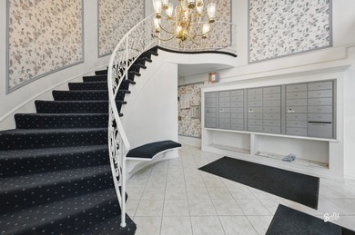 Pleasingly Fully Remodeled 2 Bedroom/2 Bathroom - 2nd floor unit