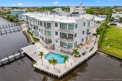 Townhome inside River House in Downtown Stuart! Come enjoy