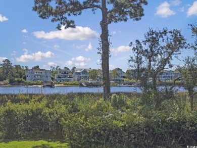 This one is a must-see! Wake up every morning to stunning views