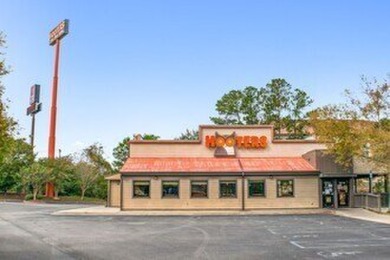 Premier Restaurant & Development Opportunity at I-75 Exit 18 in