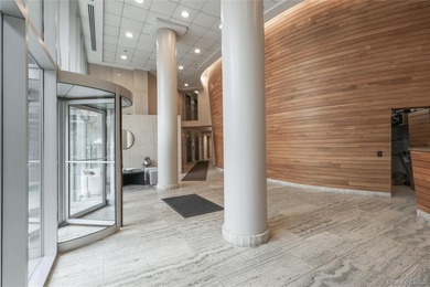 2 Bedrooms, 2 bathrooms Apartment. Unit 15E in East River Tower