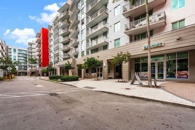 Stunning unit in Midtown Doral, located in the heart of Doral!