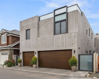 8 Beacon Bay in Newport Beach is an exceptional bayfront