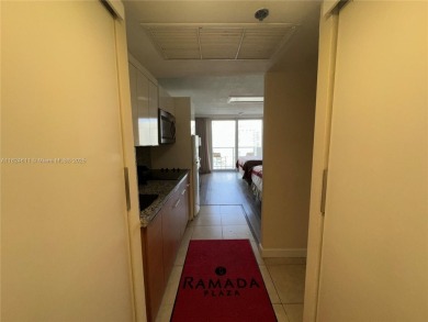 Beautifully remodeled oceanfront studio 11th floor of Marco Polo