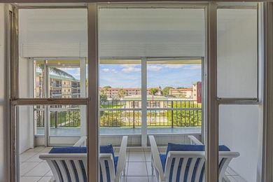 This light and bright apartment sits only is 1.5 Miles from the