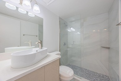 This light and bright apartment sits only is 1.5 Miles from the