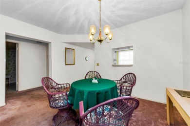 Nicely maintained 2 Bedroom, 1 Bath condo In the Heather Ridge