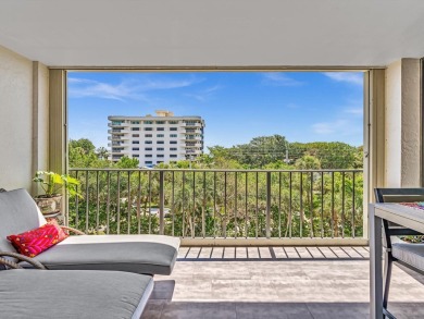 Beautifully renovated, furnished 2/2 condo on 5th floor