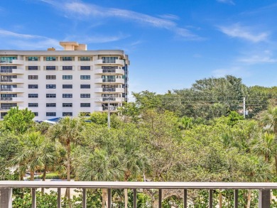 Beautifully renovated, furnished 2/2 condo on 5th floor