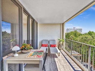 Beautifully renovated, furnished 2/2 condo on 5th floor