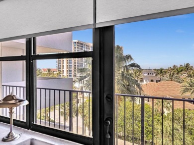 Beautifully renovated, furnished 2/2 condo on 5th floor