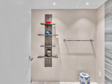 Beautifully renovated, furnished 2/2 condo on 5th floor