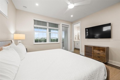 Welcome to Salty Seagull at Hunter's point, stunning 3 bedroom
