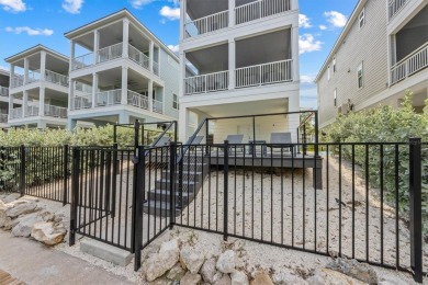 Welcome to Salty Seagull at Hunter's point, stunning 3 bedroom