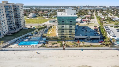 UNIQUE 3 UNITS DEEDED AS 1 AT DESIREABLE OCEANSIDE INN (717,718