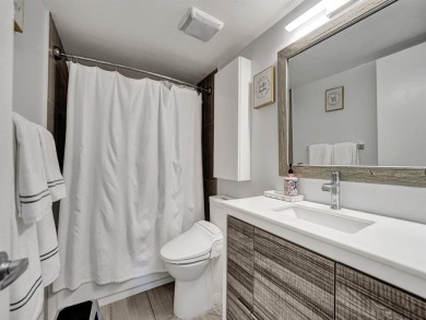 PRICE DROP in River Reach Fort Lauderdale! THIS MOVE IN READY