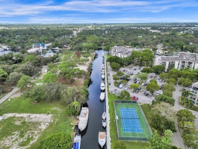 PRICE DROP in River Reach Fort Lauderdale! THIS MOVE IN READY