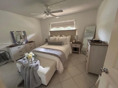 Cozy sought after first floor unit, Washer & Dryer in unit