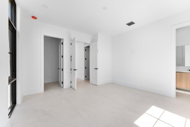 Introducing 880 Boca, the new pinnacle of luxury living. This