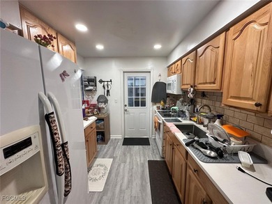 Charming 2-bedroom, 2-bathroom duplex villa with a spacious