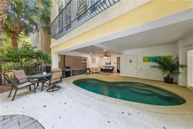 Oceanside luxury in peaceful, sought after Singleton Beach on