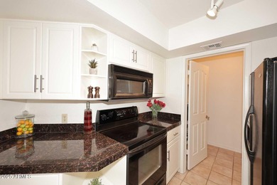 AZ Resort Style Living at its Best! Perfectly located Biltmore