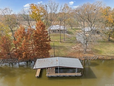 Rollin, Rollin, Rollin on the River! What a beauty, 3 Bedroom