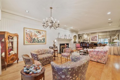 AVILA - LUXURY ESTATE + GUEST HOUSE + POOL HOUSE ON 1.28 ACRES |