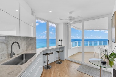 Spacious contemporary 21st-floor residence with breathtaking