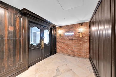 Beautiful 2 bedroom and 2 bathroom, completely renovated