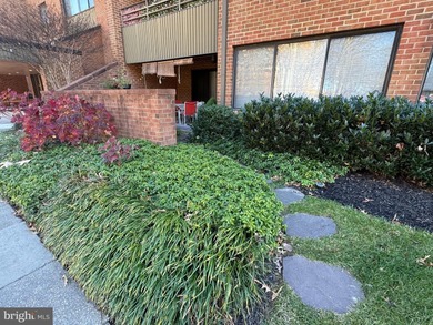 Nestled in the charming community of Towsongate, this