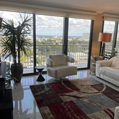 This charming condo in Fort Lauderdale, FL was built in 1978 and