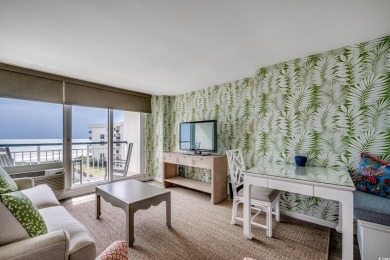 This Direct Oceanfront Villa Boasts a superior 4th Floor