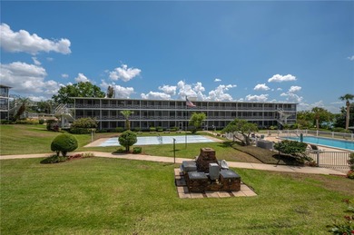 This fully remodeled condo offers comfortable and stylish living