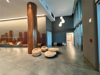 Live in the heart of Downtown Brickell in this modern 1 bed, 1