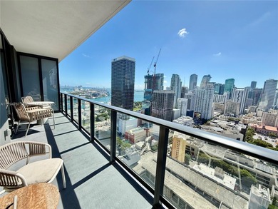 PRICE TO SELL. INCREDIBLE SOUTH VIEW TO MIAMI SKYLINE. NO RENTAL