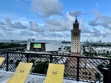 PRICE TO SELL. INCREDIBLE SOUTH VIEW TO MIAMI SKYLINE. NO RENTAL