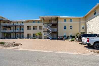 Waterfront 3-Bedroom Condo with Stunning Views in Rockport, TX