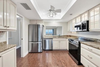 The seller is prioritizing cash offers and is ready to move