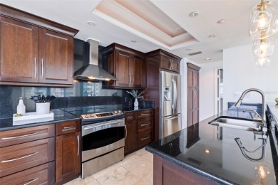 Rare TWO-STORY BEACHFRONT PENTHOUSE - Panoramic Sunset Views