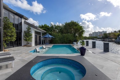 Blending contemporary architecture with lofty urban chic, this