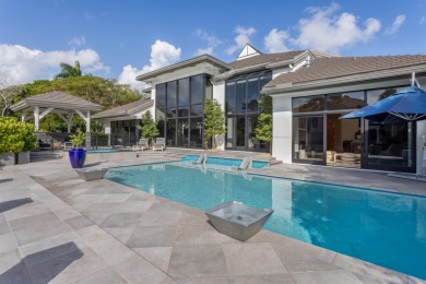 Blending contemporary architecture with lofty urban chic, this