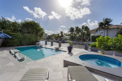 Blending contemporary architecture with lofty urban chic, this