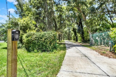 Under contract-accepting backup offers. This Central Florida
