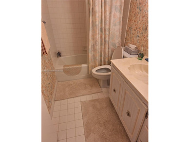 Spacious & Well-maintained a 2 bed/2 bath condo in a Great 55+