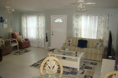 Motivated Seller....Bring Offers...  2bed/2bath Home.... Welcome