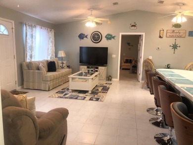 Motivated Seller....Bring Offers...  2bed/2bath Home.... Welcome